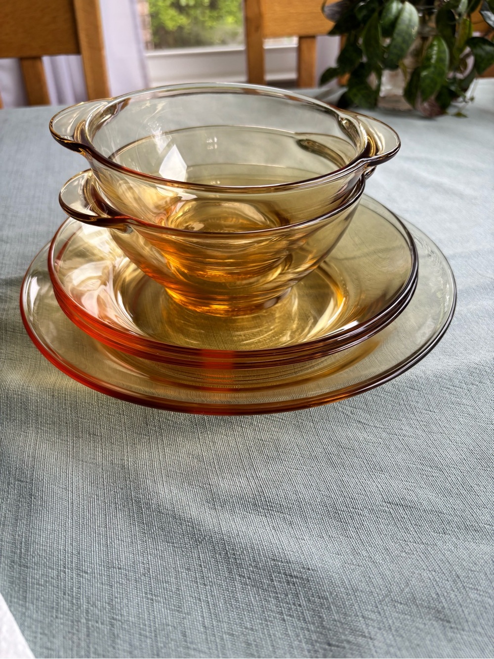 Vintage Pyrex Amber Glass Serving Bowl and Plate Set 80’s
